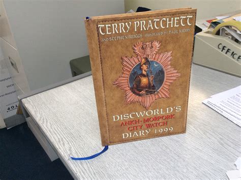 Discworld S Ankh Morpork City Watch Diary 1999 SIGNED UK HB 1 1