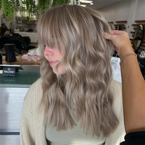 12 Pretty Mushroom Blonde Hair Ideas To Save For Inspiration
