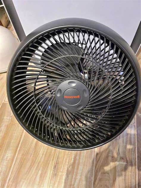 Hunter Industrial Floor Fan - Fans - Canton, Missouri | Facebook