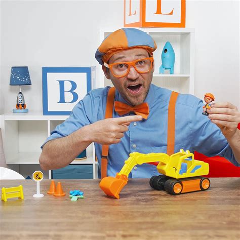 Fun Freewheeling Vehicle With Features Including 3 Constru Blippi