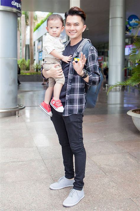 Nam Cường lần đầu công khai con trai tuổi với vợ hot girl