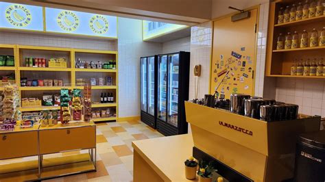 We found a new speakeasy entrance in Louisville! : r/pics