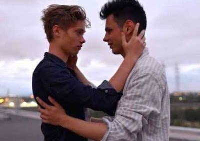 Besos ocultos Nueva temática Woman movie Cute gay couples Short movie