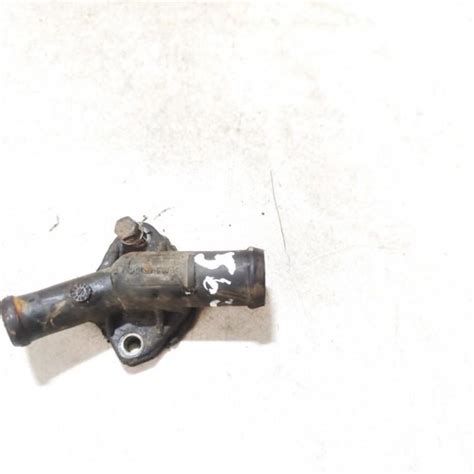 Used Used Coolant Flange Engine Coolant Thermostat Housing Cover