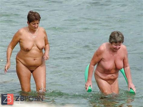 Smoking Super Hot Gilfs Vol I ZB Porn