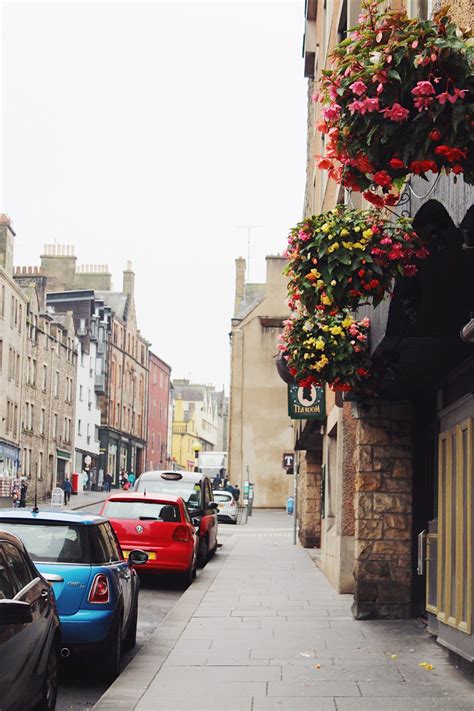 5 tips for female solo-travelers - Audrey White Luxenberg