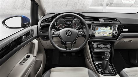 Volkswagen Touran 2016my Interior