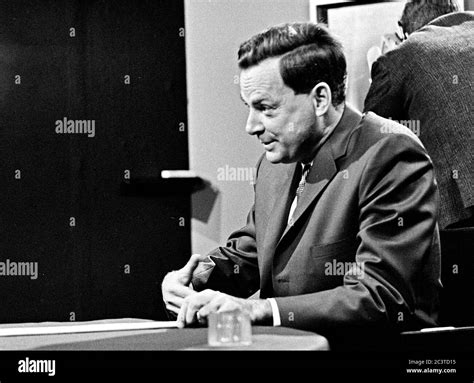 richard feynman nobel prize learn physics  nobel prizewinner