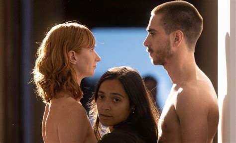 Marina Abramovics Art Exhibition Unusual Installation With Nude Performers Timeline Daily