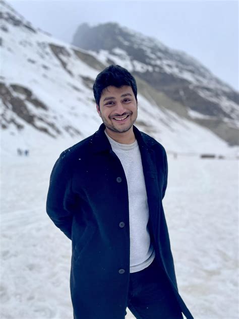 My First Snowfall In India Nudes Gaybrosgonemild NUDE PICS ORG