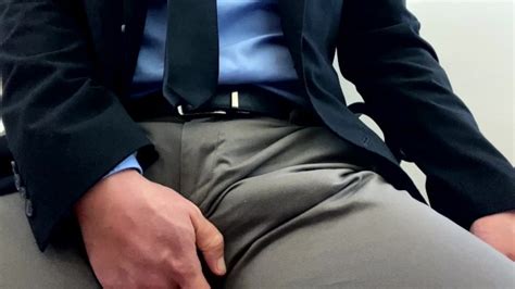 西装控射龟头责 Pornhub Gay
