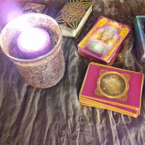 Contact Tarot De Luz Creator And Influencer