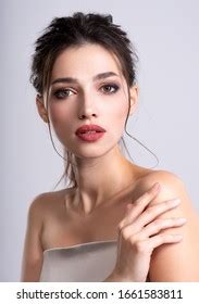 Brunette Sensual Woman Clean Face Nude Stock Photo 1701720319 Shutterstock