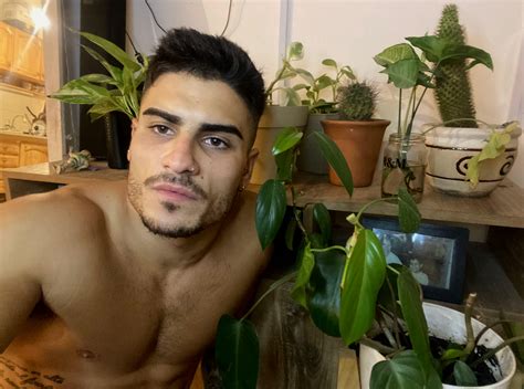 Ready to see something that'll make you drool? : r/musclestuds