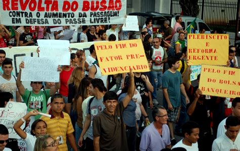 FOTOS RevoltadoBusão realiza novo protesto nesta sexta em Natal