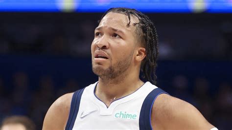 jalen brunson scores   lead mavs  game  win  jazz yardbarker