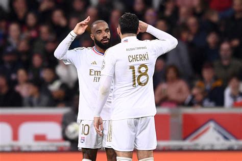 Ol Lacazette Et Cherki Deux Ventes Massives Pour Lyon Foot