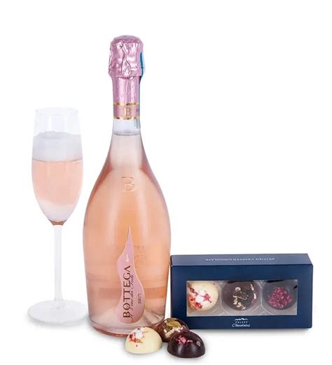 Bottega & Chocolates | Prestige Flowers