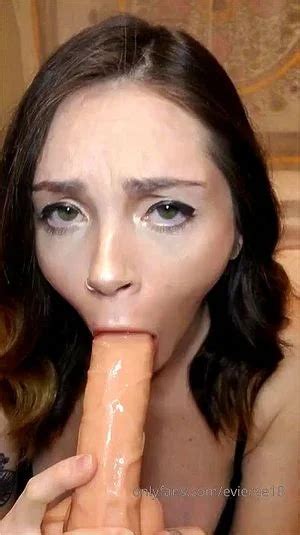 Camgirlを視聴 Dildo Blowjob American Porn SpankBang