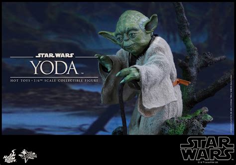 Hot Toys 1 6th Scale Yoda Figure Plastic And Plush