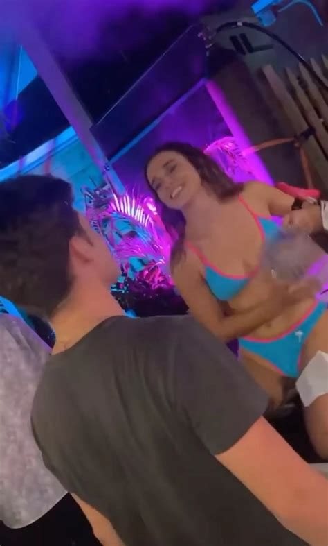 Spring Break's £25 'hurricane' booze craze that comes with a 'wet' slap