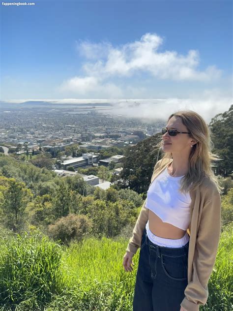 Angèle Van Laeken u147788082 angele vl Nude OnlyFans Leaks The Fappening Photo 4263276