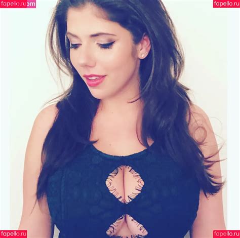 Leaks Nude Emily H Barry Onlyfans Photo Gallery Camsoda Love