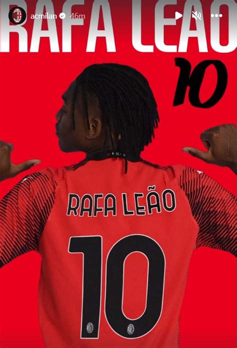 Rafael Leao S First Picture With Milan No Shirt Football Italia