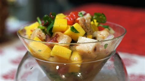 Ceviche De Pescado Con Mango