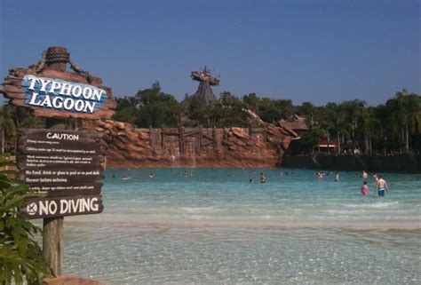 Typhoon Lagoon Shark Reef