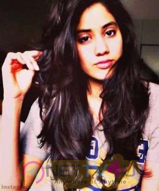 Actress Jhanvi Kapoor Never Seen Before Hot Photos 449190 Galleries