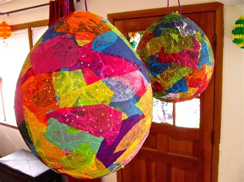 Unique Crafts Made With Balloons