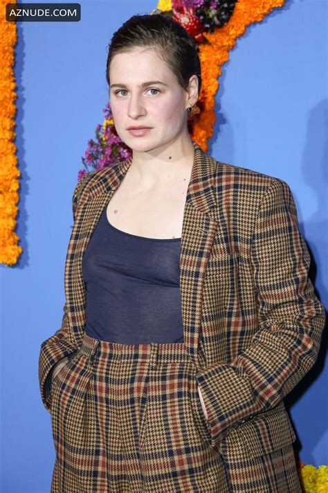 HELOISE LETISSIER Nude AZNude