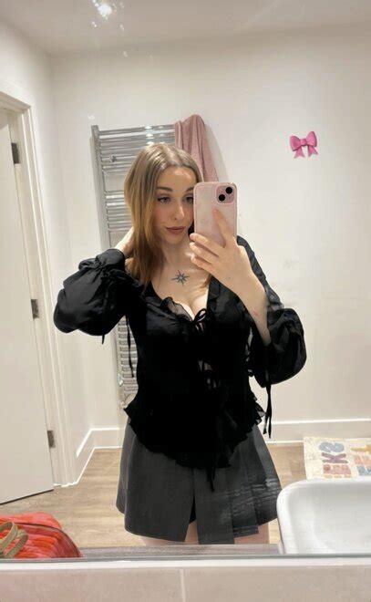 Protem Saves 03 Is Your Wife Here Sexy ZelihaWhore Slut Amateur Wives Uk Porn Pic