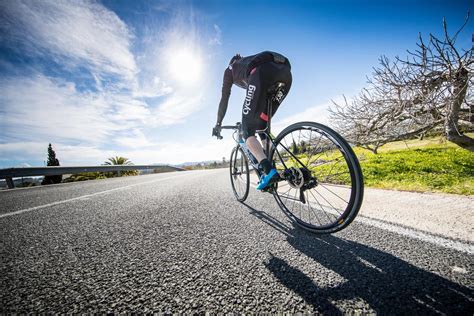 First ride: Shimano Dura-Ace R9100 hydraulic disc brakes - Canadian Cycling Magazine