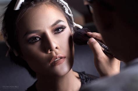 M U Nude V Nh Ng C M D Sau Nh H O Quang