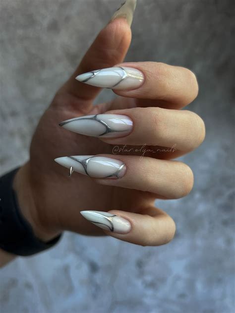 Молочные ногти | Manicure, Swag nails, Grunge nails