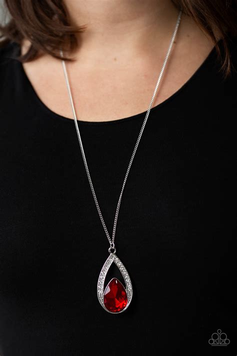 A Finishing Touch Jewelry Paparazzi Notorious Noble Red Pendant