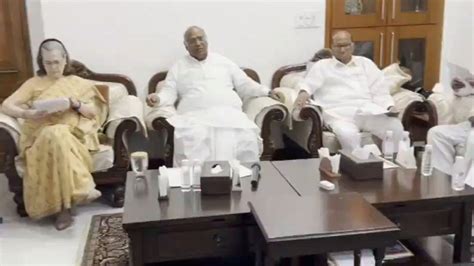 India Bloc Leaders Meet At Kharges Delhi Residence Amid Final Phase Of