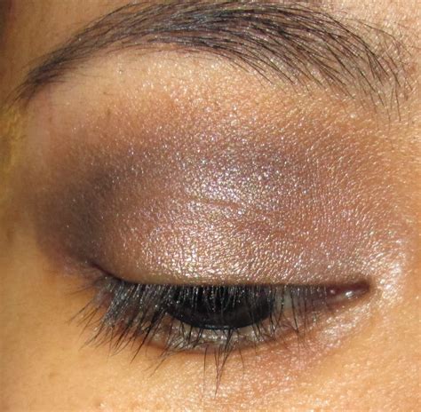 The Balm Nude Tude Eye Palette Look