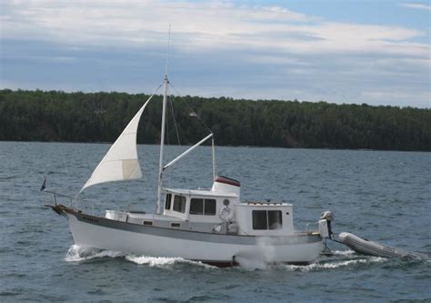 Seagull Willard 30 Voyager Pilothouse Trawler The Great Lakes