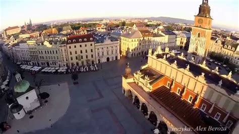 Krak W Z Lotu Ptaka Rynek Krakowski O Wicie Filmowanie Z Powietrza