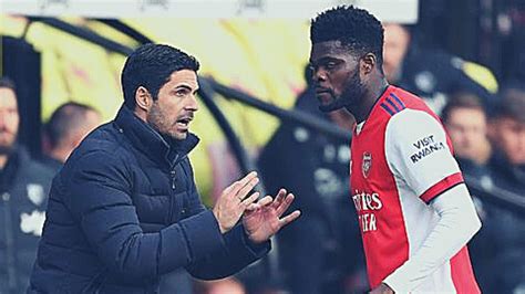 Mikel Arteta Puts Thomas Partey In Spotlight For Wrong Reasons After