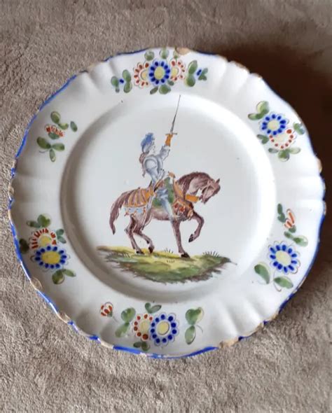 TRES ANCIENNE ASSIETTE FAïENCE DU XIXè JEANNE D ARC KELLER ET GUERIN ST