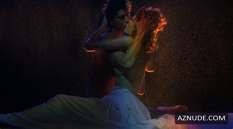 Geena Davis Nude Aznude