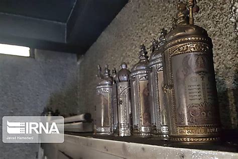 Watch A Tour Of The Tomb Of The Book Of Esther Heroes In Iran