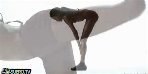 Warm Up With The Naked Mulatto Tnaflix