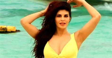 Jacqueline Fernandez Hot Pics From Judwaa Bikini Shot Celebrity