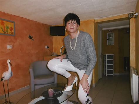 Leggings 21 Nude Pics XHamster