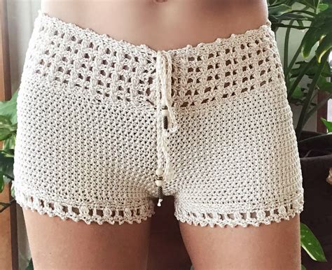 Шорты крючком для женщин - 56 фото